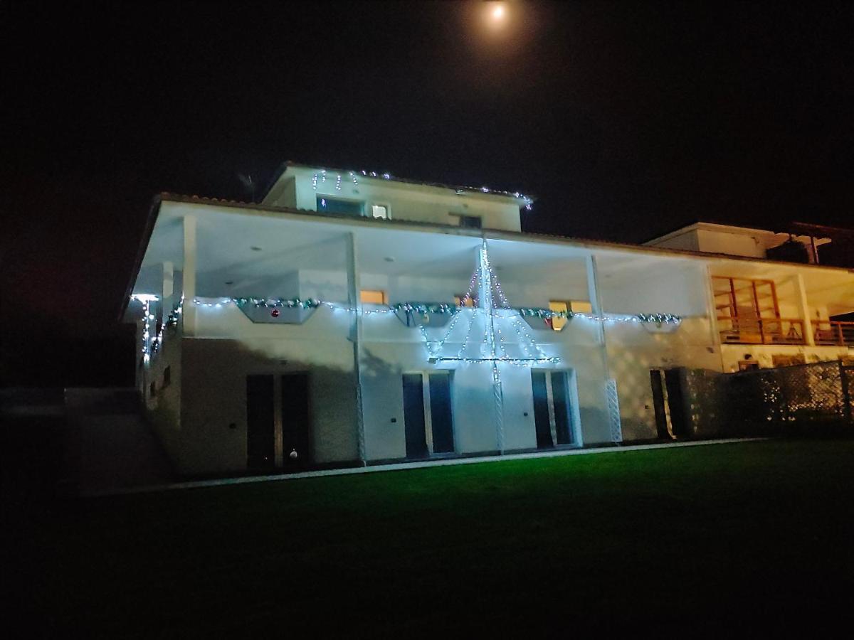 La Staccionata Bianca Bed & Breakfast Viterbo Exterior photo